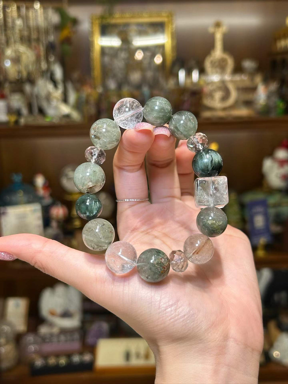 Quiet Growth · Natural Green Crystal Bracelet
