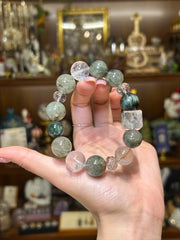 Quiet Growth · Natural Green Crystal Bracelet
