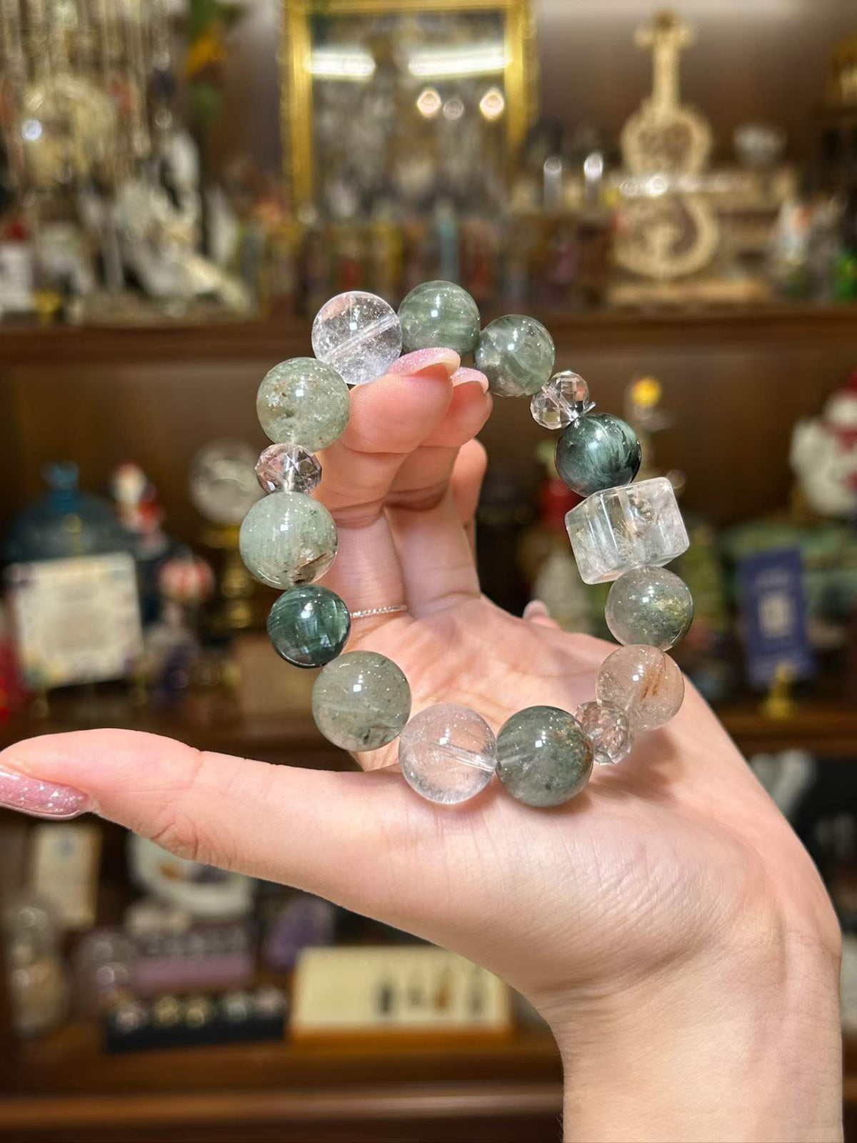 Quiet Growth · Natural Green Crystal Bracelet