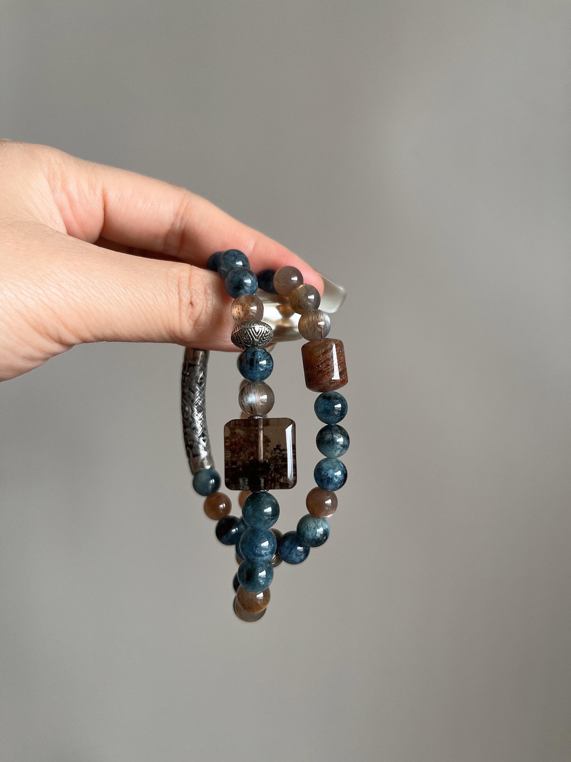 Ancient Blue Elegance