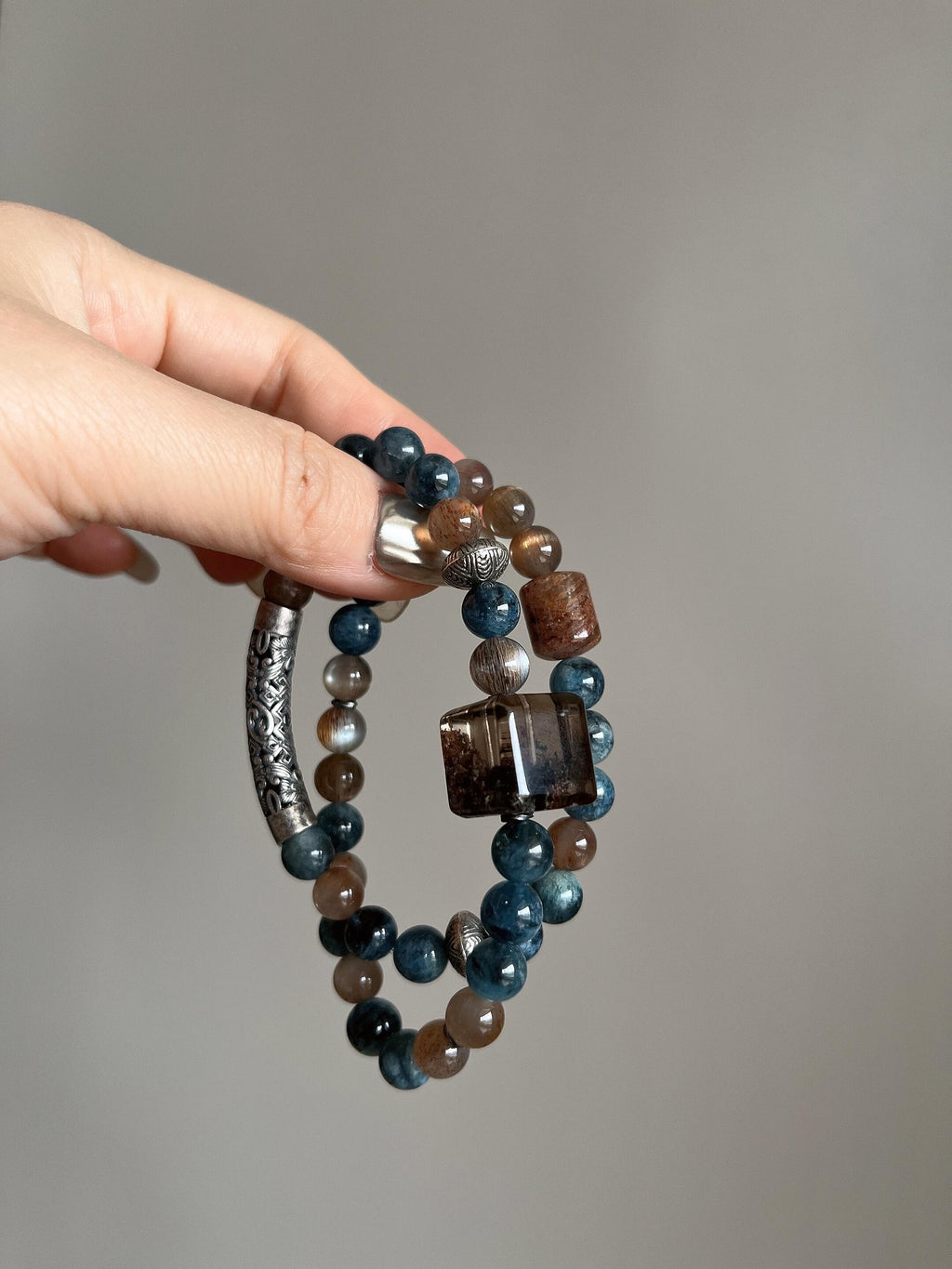 Ancient Blue Elegance