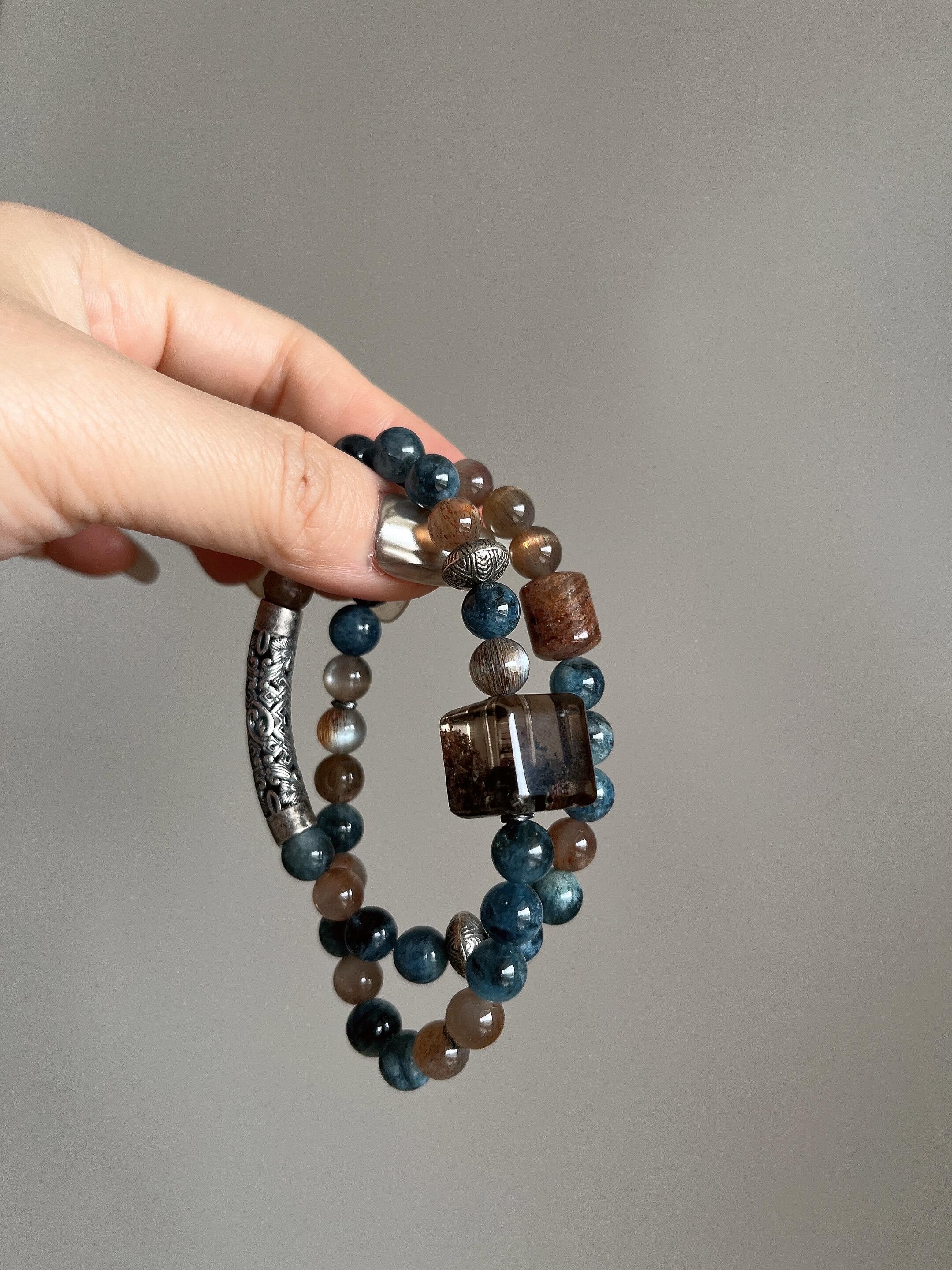 Ancient Blue Elegance